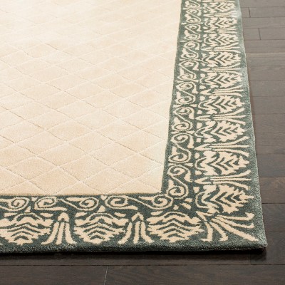 Ivory and Blue Hand-Hooked Wool Area Rug, 3' x 5'