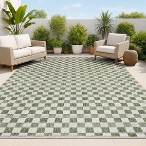 Aimee Traditional Cottage Checkerboard Indoor/Outdoor Area Rug - JONATHAN Y - 1 of 4