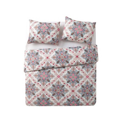 Wyndham 3-Piece Medallion Quilt Set