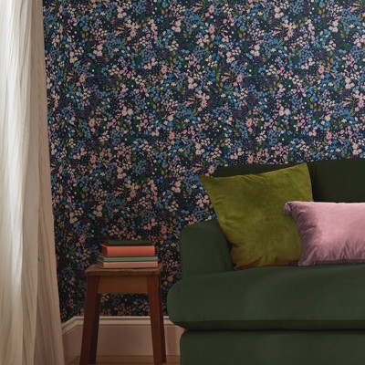 Joules Gilmorton Ditsy Garden Greens 20.5''x396'' Wallpaper