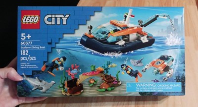 LEGO City Explorer Diving Boat 60377 Ocean Building Toy, Includes a Coral  Reef Setting, Mini-Submarine, 3 Minifigures and Manta Ray, Shark, Crab, 2  Fish and 2 Turtle Figures 