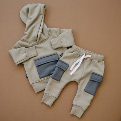 Kids Collins Jogger Sweatsuit Set - Olive + Scout