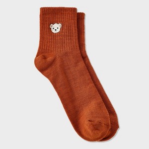 Women's Embroidered Teddy Bear Ribbed Ankle Socks - Copper 4-10: Lightweight, Banded Cuff, Animal Icon - 1 of 3