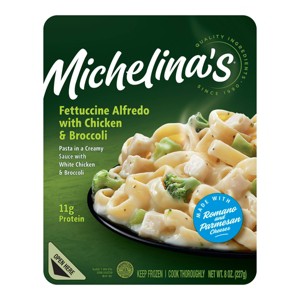 Michelina's Frozen Fettuccine Alfredo with Chicken & Broccoli - 8oz - 1 of 4