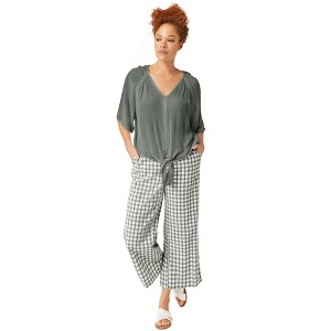 ellos Plus Size Gingham Crop Pants - 1 of 4