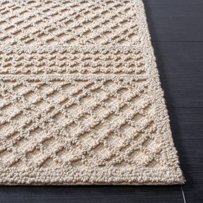 Ivory Hand-Tufted Wool Rectangular Area Rug, 4' x 6'