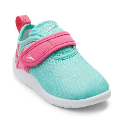 girls nike water shoes