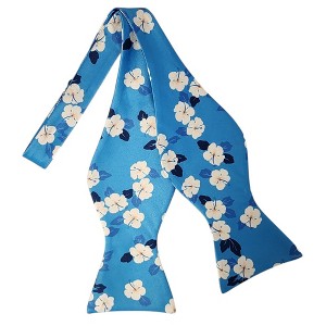 Men's Floral Printed 2.75" x 4.75" Adjustable 16" - 21" Self-Tie Bow Tie - 1 of 4