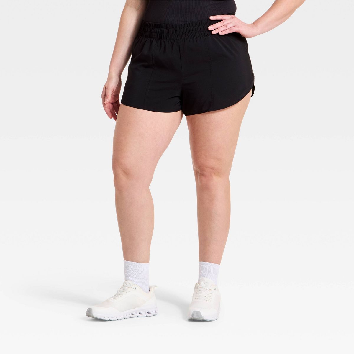 Women's Woven Mid-Rise Run Shorts 3" - All In Motion™ - thumbnail 4