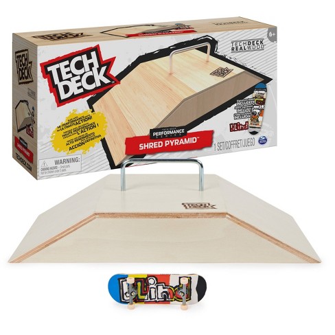 Tech deck top half pipe target