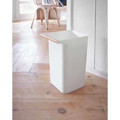 Slim Blue Plastic Trash Can with Wooden Handle, 2.5 Gallons