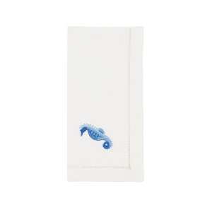 Saro Lifestyle Seaside Splendor Embroidered Seahorse Napkin (Set of 6), White, 20"x20" - 1 of 4