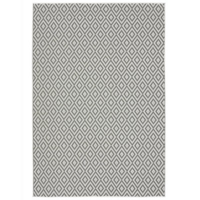 Gray and Cream 5'3" x 7'3" Synthetic Diamond Pattern Indoor/Outdoor Rug
