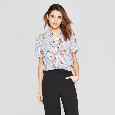 womens floral button down shirt
