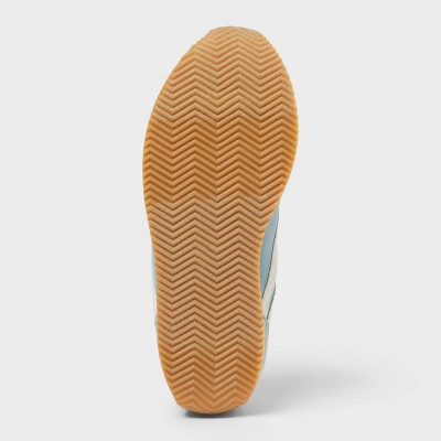 Women’s Axel Sneakers with Memory Foam Insole - Wild Fable