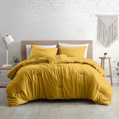 Gold King Down Alternative Microfiber Comforter Set
