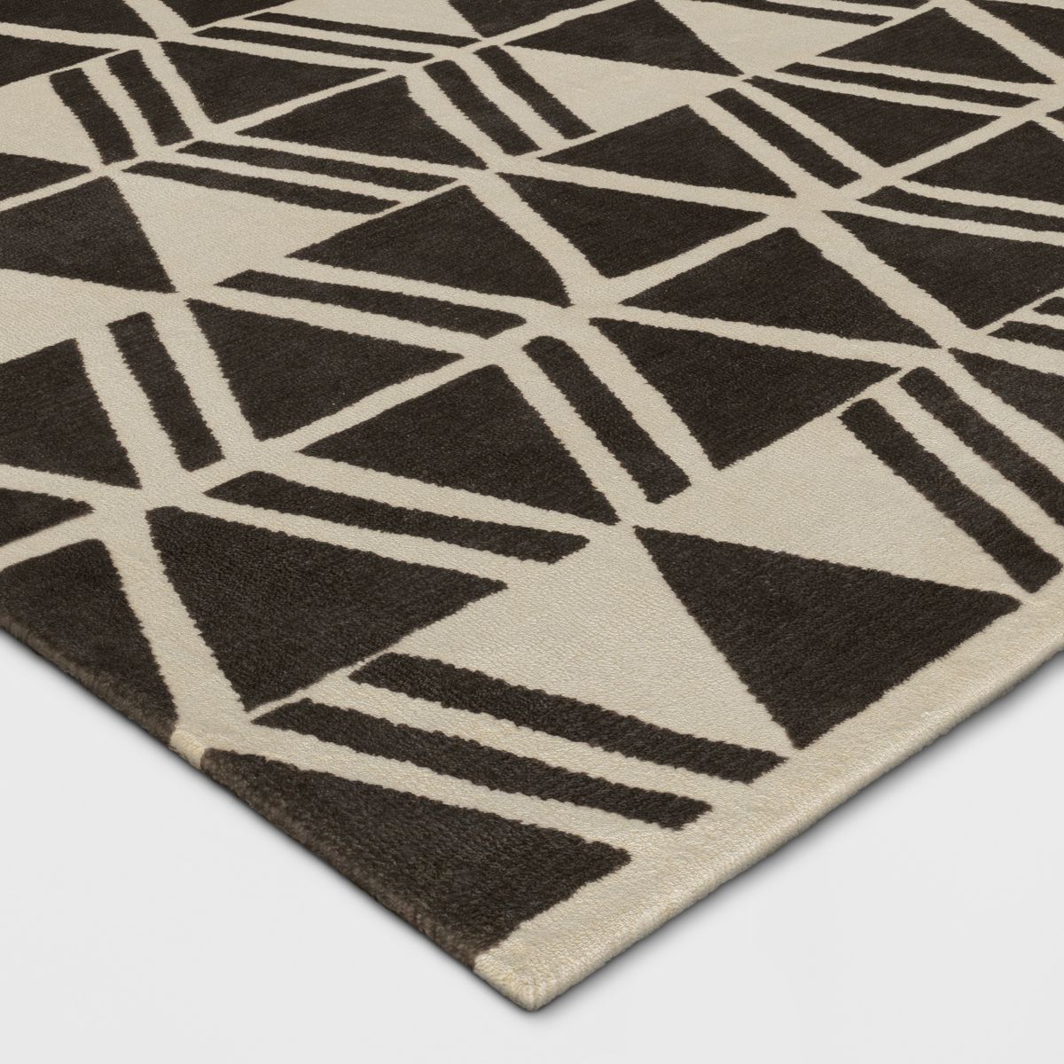 Microplush Geo Knitted Area Rug - Threshold™ - thumbnail 5