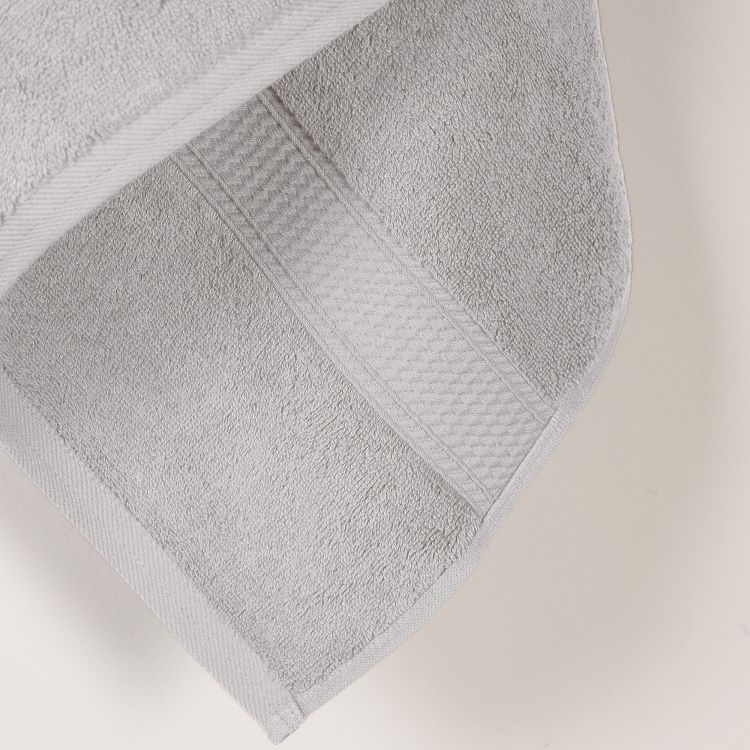 Luxury Egyptian Cotton Heavyweight Ultra-Plush Towel Set by Blue Nile Mills, 4 of 7