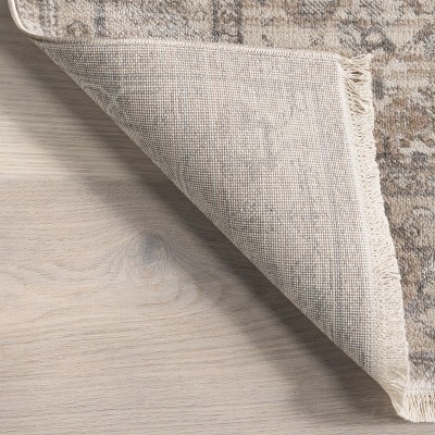 Elegant Silver Medallion 4' x 6' Oval Synthetic Area Rug