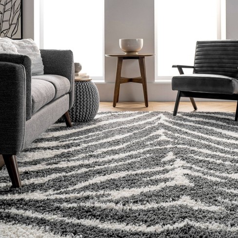 White shag deals area rug