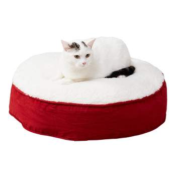 Kensington Garden Lucy Deluxe Faux Shearling Round Pillow Cat Bed