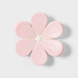 6pc Flower Magnetic Chip Bag Clip Set - Room Essentials™ - 1 of 3