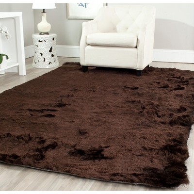 Chocolate 5' x 7' Hand-Tufted Synthetic Fur Shag Rug