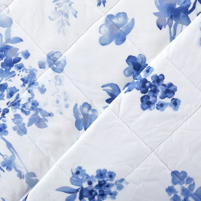 Great Bay Home Floral Reversible Quilt Set With Shams, 4 of 5