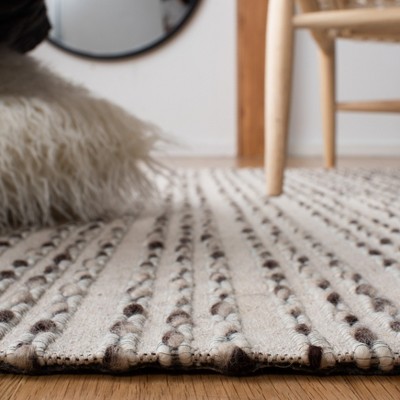 Ivory Hand-Knotted Wool Rectangular Area Rug, 4' x 6'
