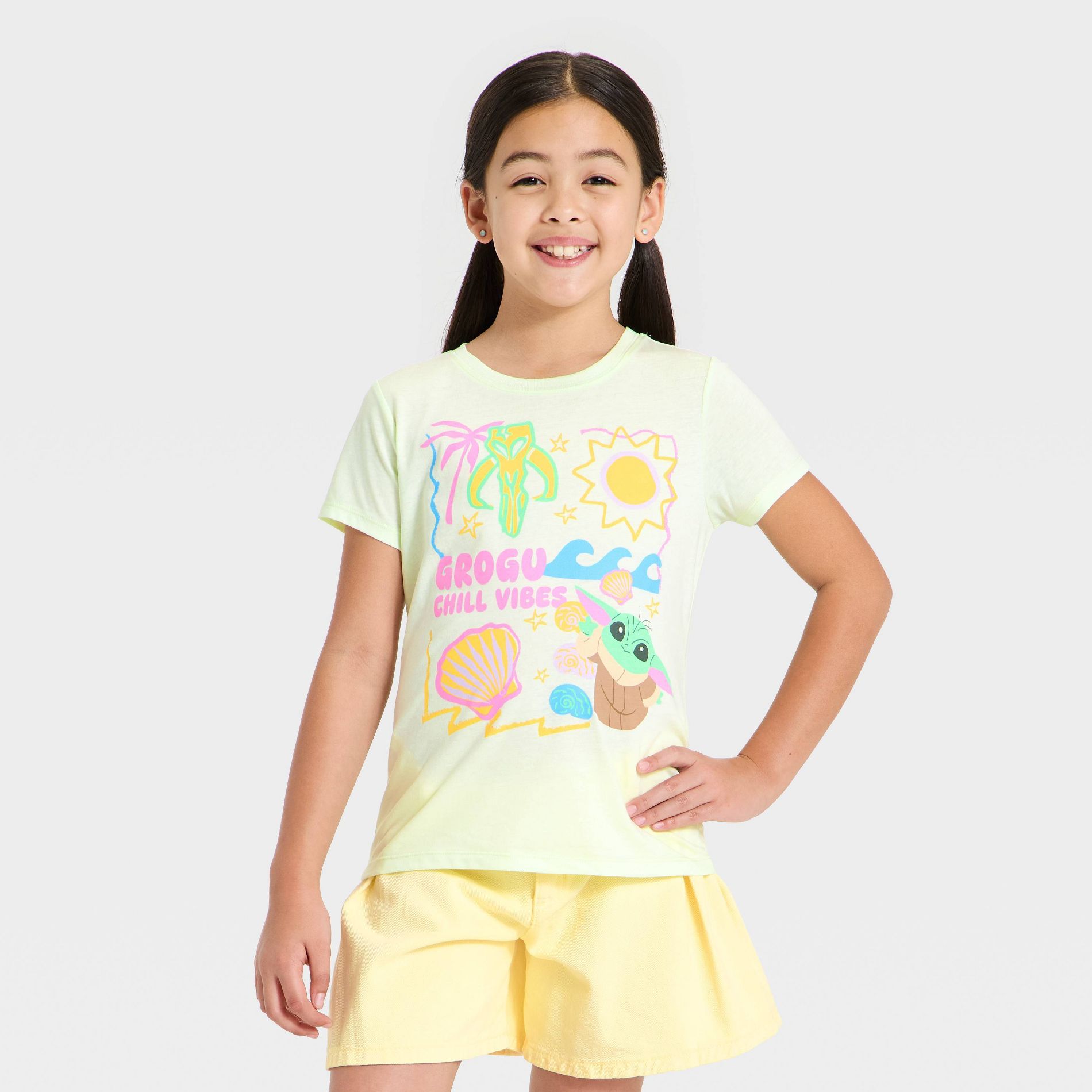 Girls' Star Wars Grogu "Chill Vibes" Short Sleeve Graphic T-Shirt - Lime Green