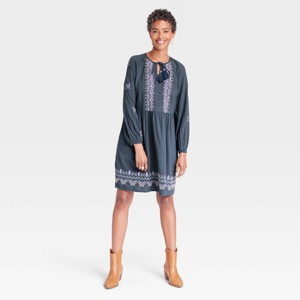 Women's Balloon Long Sleeve Embroidered Dress - Knox Rose™ - 1 of 3