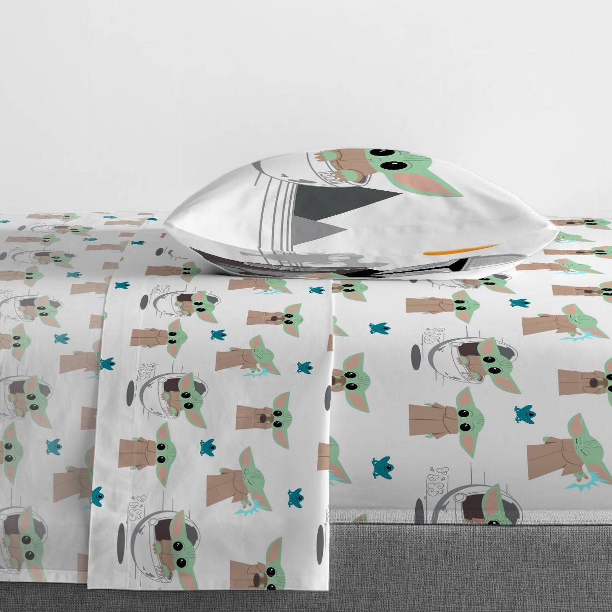 Twin Star Wars: The Mandalorian Kids' Bed in a Bag