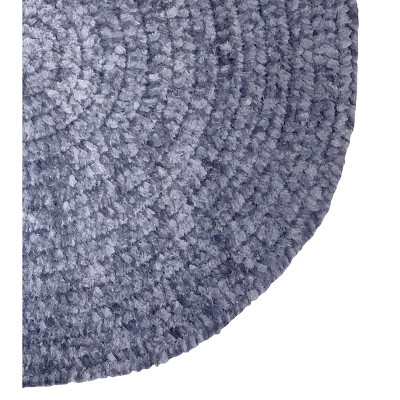 Luxurious Gray Braided Oval Synthetic Rug, Easy Care and Stain-Resistant