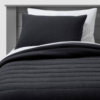 Black discount bedspread throw