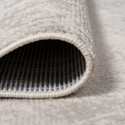 Rosalia 2'x8' Reversible Synthetic Gray/Ivory Medallion Runner Rug
