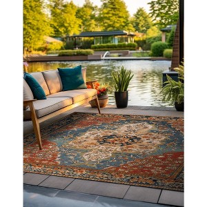 Unique Loom  Outdoor Traditional Area Rug - 1 of 4