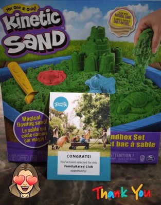 Kinetic Sand, Sandbox Set Kids Toy with 1lb All-Natural Blue Kinetic Sand  and 3 Molds, Sensory Toys for Kids Ages 3 and up – Shop Spin Master