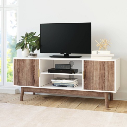 White scandinavian store tv stand