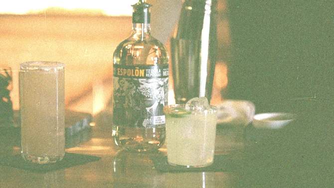 Espol&#242;n Tequila Reposado - 750ml Bottle, 2 of 6, play video