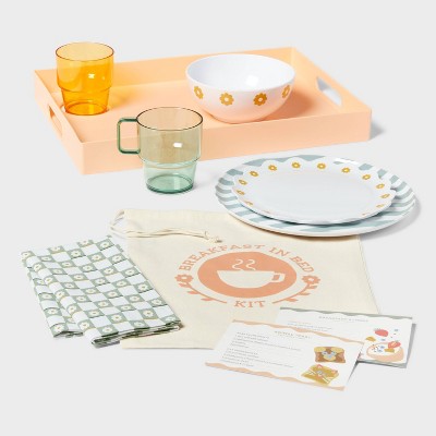 Kids' 8pc Breakfast in Bed Dinnerware Set - Pillowfort™