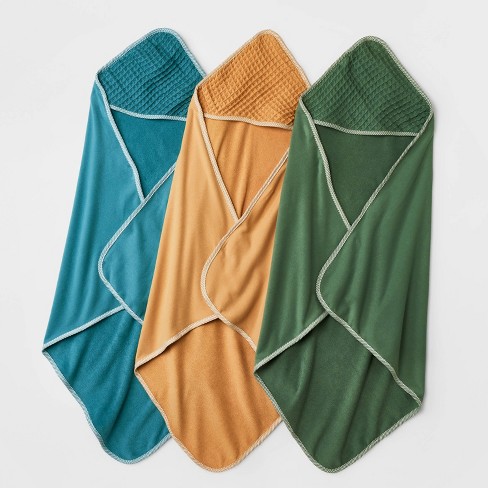 Baby Boys' 3pk Waffle Hooded Bath Towel - Cloud Island™ Olive