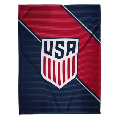 Sleep Squad US Soccer Federation Logo 60 x 80 Raschel Plush Blanket