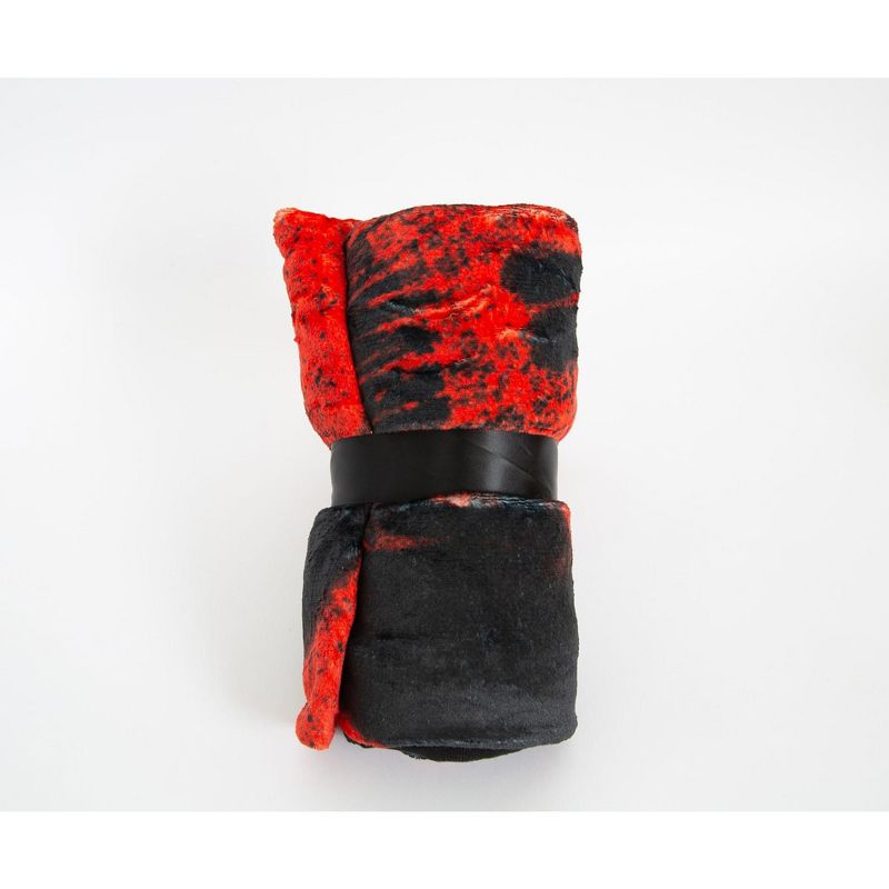 Just Funky Gears of War Crimson Omen Lightweight Fleece Throw Blanket | 50 x 60 Inches, 2 of 8