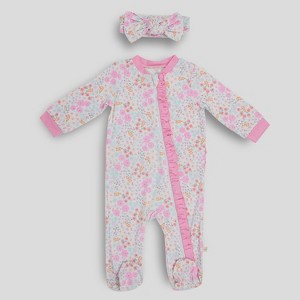 Chick Pea Baby Gender Neutral Baby Clothes for Newborn Cute Layette Jogger Sets - 1 of 4
