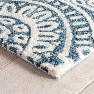 Handmade Blue and Ivory Wool Medallion Area Rug