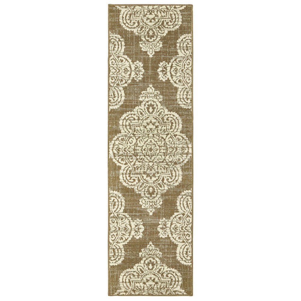 2'3inx7'6in Madeline Overscale Medallion Patio Rug Tan/Ivory