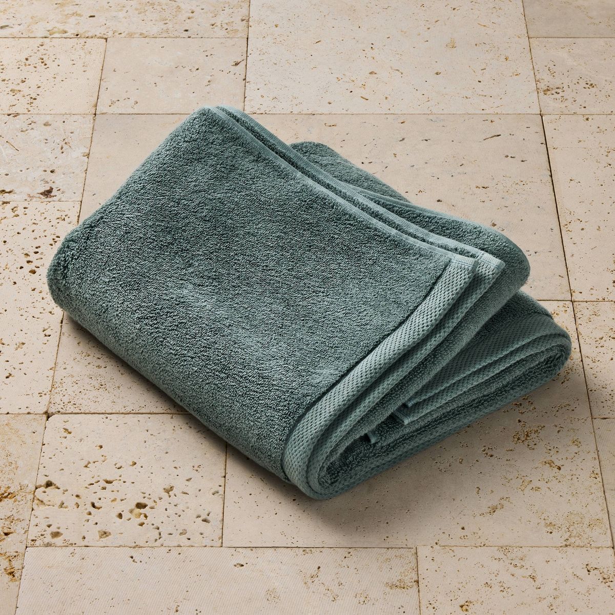 Organic Bath Towel Dark Teal Blue - Casaluna™: Heavyweight Organic Cotton, Fade-Resistant, GOTS Certified
