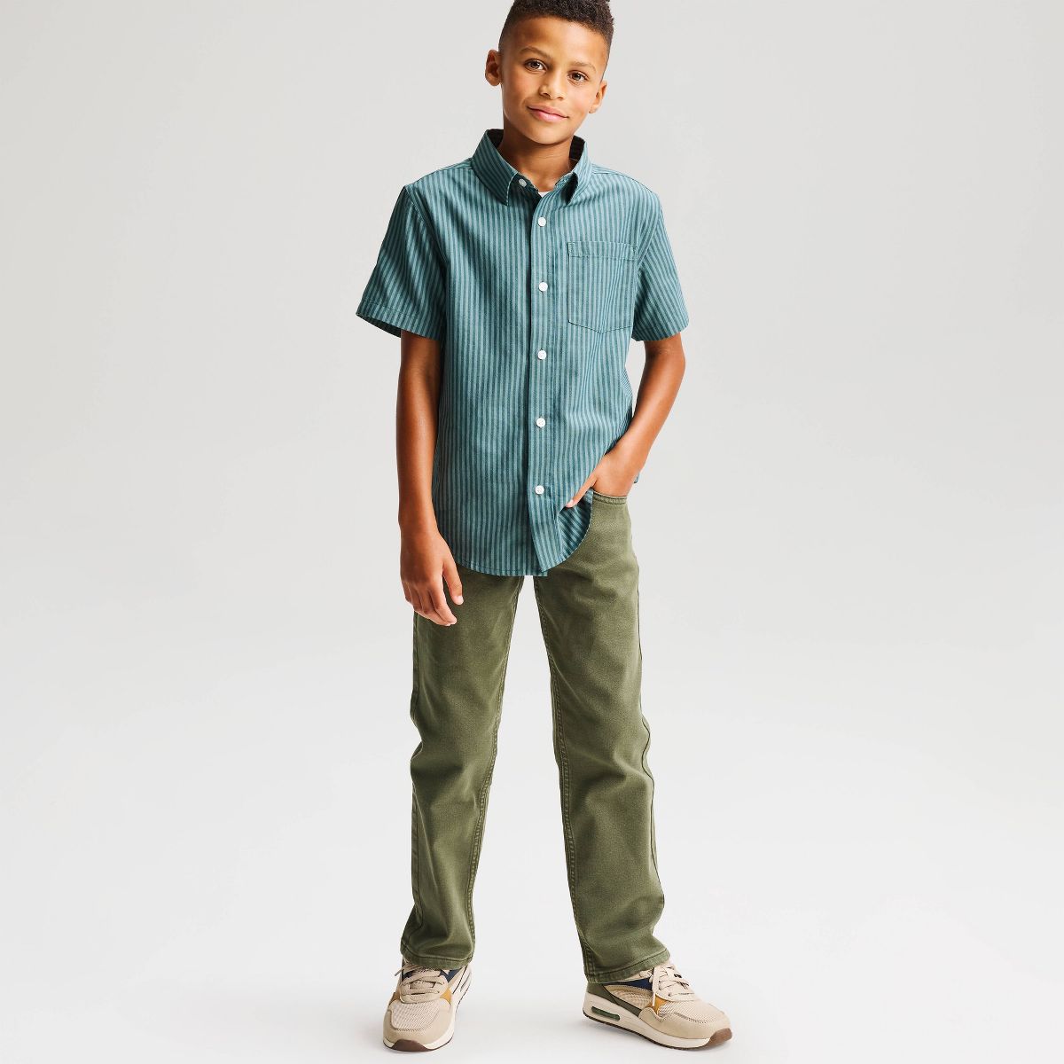 Boys' Short Sleeve 100% Cotton Classic Fit Plaid Button-Down Shirt - Cat & Jack™ - thumbnail 5