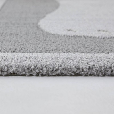 Gray Synthetic Kids' Polar Bear Rug 5' x 7'