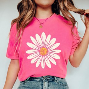 Simply Sage Market White Daisy Garment Dyed Tee - 1 of 4